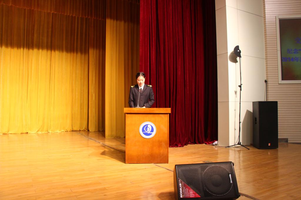 图4:获奖学生代表发言